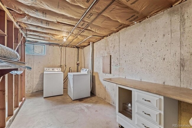 Building Photo - 1713 Yuma St