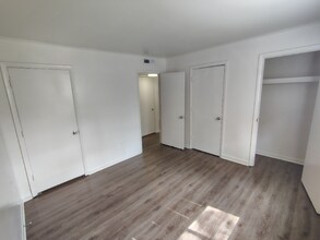 Building Photo - 600 Reusens Rd