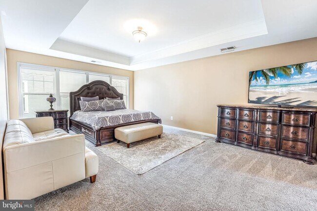 Building Photo - 24990 Mineral Springs Cir