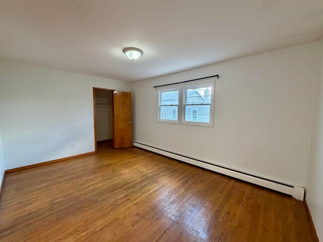 Building Photo - 57 Magnolia Ave