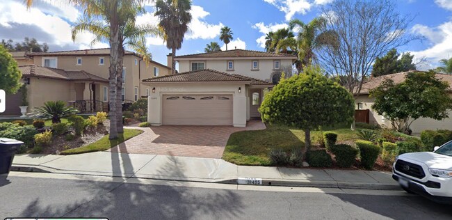 Building Photo - 31495 Sunningdale Dr