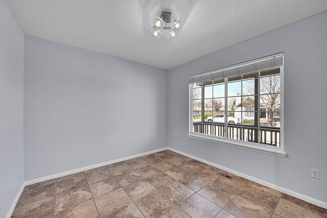 Building Photo - 6431 Raleigh Ct