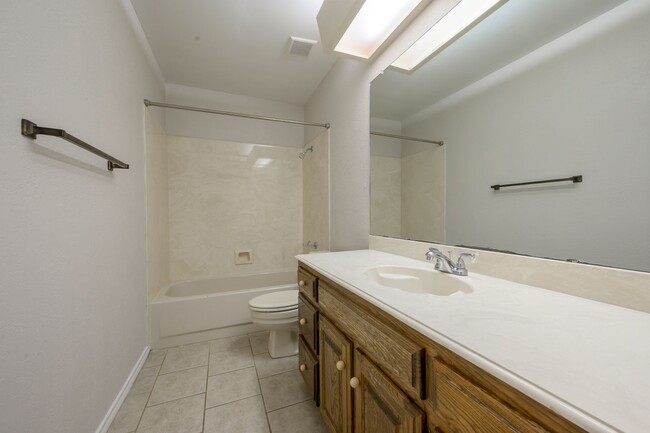 Building Photo - 3 Bedroom • Single Family • Coppell ISD