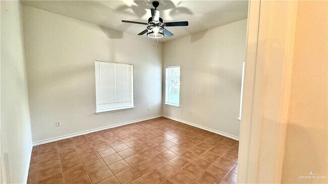 Building Photo - 809 Colorado Ct