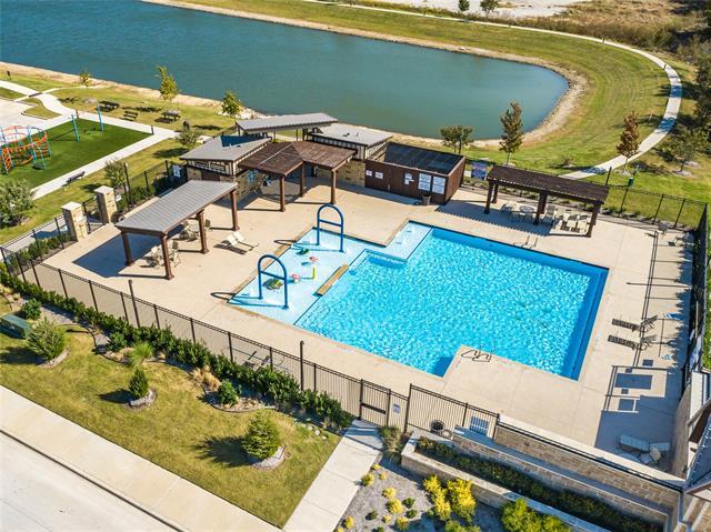 Building Photo - 16516 Portage St