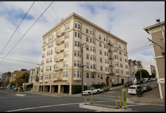 Building Photo - California & Pierce Apartments