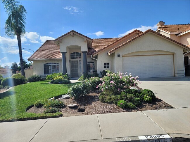 Building Photo - 24095 Fuschia Ct