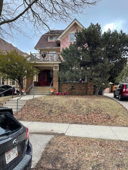 Building Photo - 3466 N Downer Ave