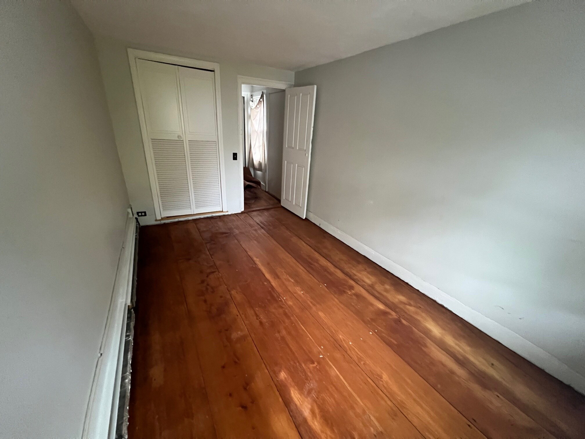 spare room closet - 347 Elliot St