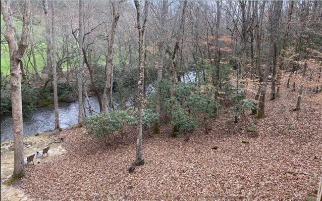 Building Photo - 174 Lost Valley Ln