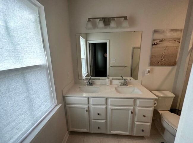 Building Photo - 6 Kohlmyer Dr