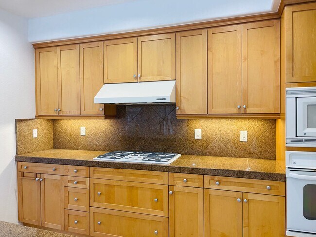 Building Photo - 4285 Bromley Ct