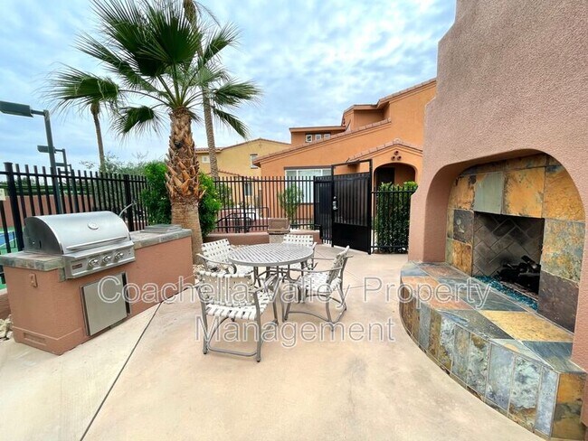 Building Photo - 80088 Ironbark Way