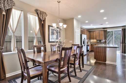 Building Photo - Stunning (Formal Model) 3/3 w/Huge Loft!  Please read entire ad before requesting a viewing!!