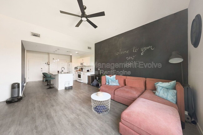 Building Photo - 1130 N 2nd St