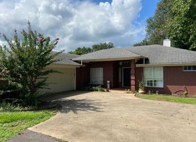 Building Photo - 23 Wilson Cove Rd