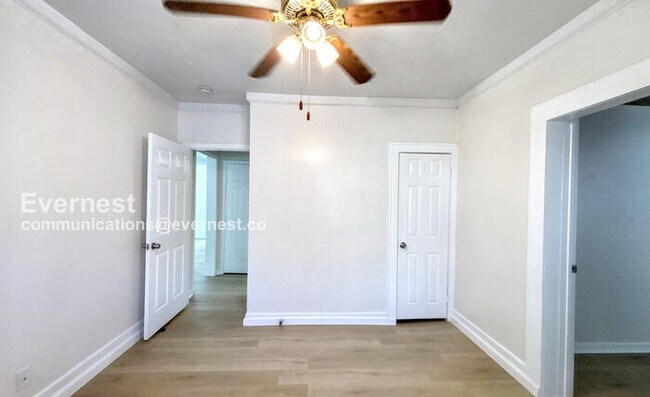 Building Photo - 1302 Ryon St