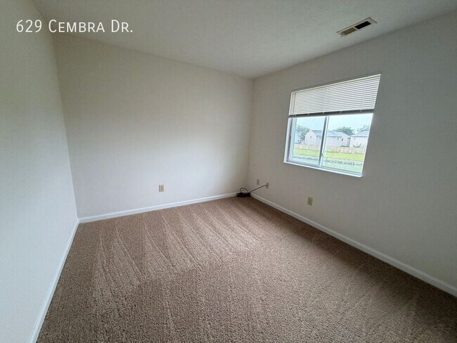 Building Photo - 629 Cembra Dr