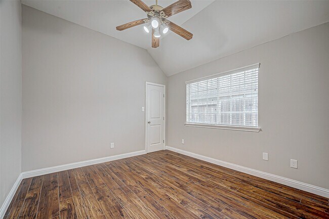 Building Photo - 5410 Portage Rock Ln