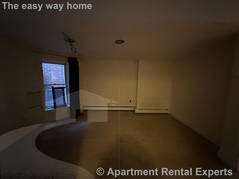 Building Photo - 14 Yarmouth St