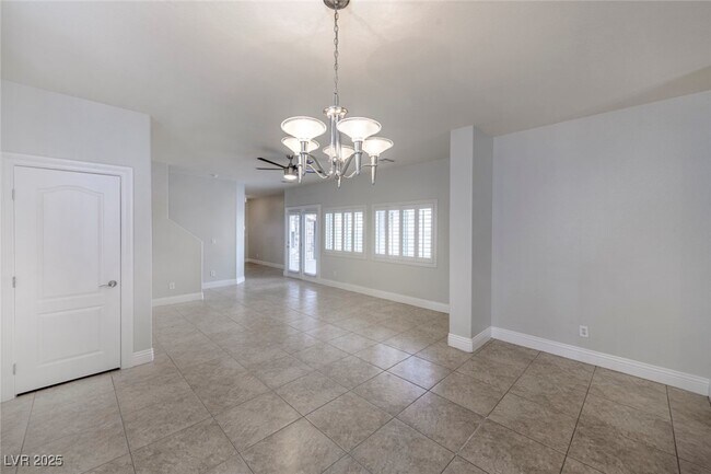 Building Photo - 9460 Glendora Valley St