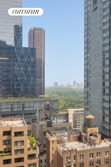 Primary Photo - 322 W 57th St