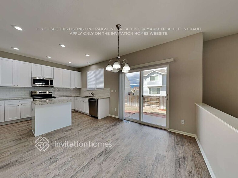 Building Photo - 1828 Silver Meadow Cir