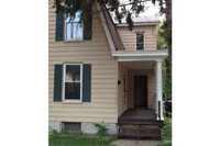 Building Photo - 5217 Kenwood Rd