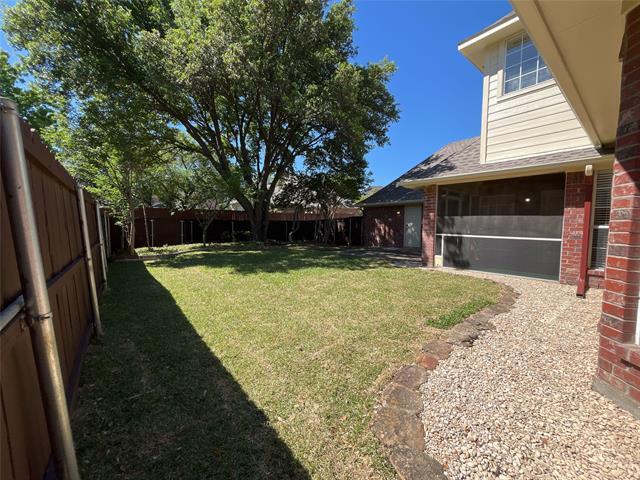 Building Photo - 3904 Evesham Dr