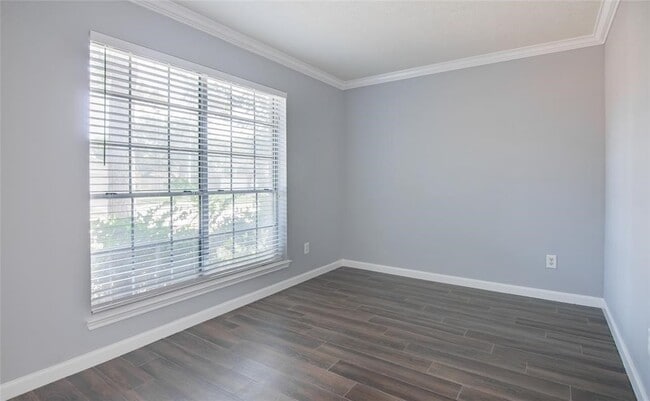 Building Photo - 7231 Brockington Dr