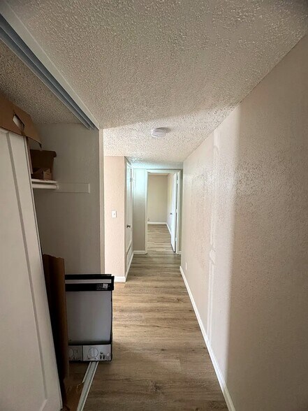 Building Photo - 118 Yorkshire Ct