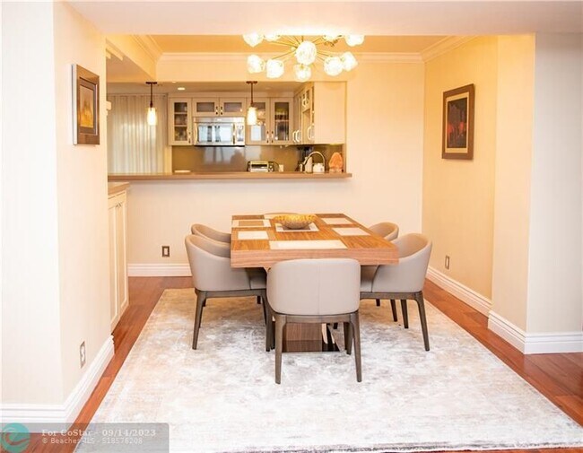 Building Photo - 3000 S Ocean Blvd