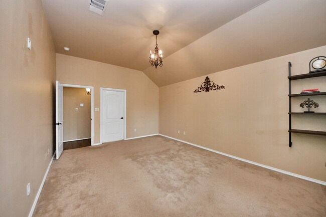 Building Photo - 4614 S Creekmont Dr