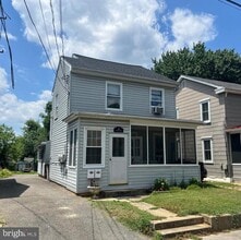 Building Photo - 15 Brewer Ave