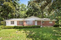 Building Photo - 2103 NW 36th Ter