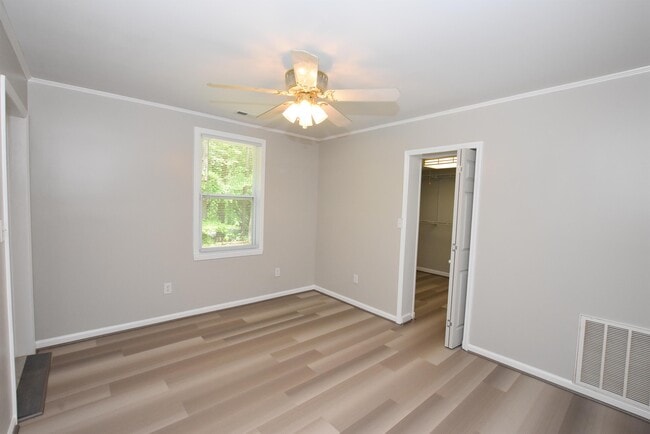 Building Photo - 217 Grove St