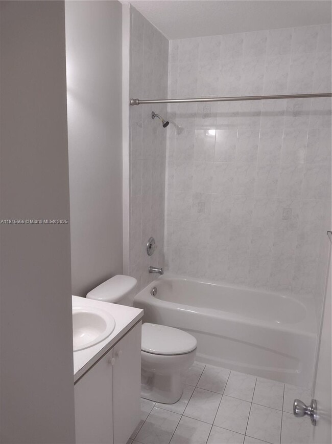 Building Photo - 654 SW 106th Ave