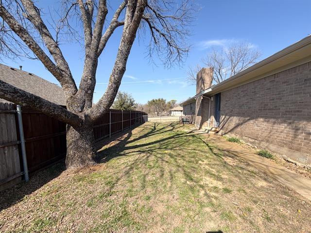 Building Photo - 801 S Wood St