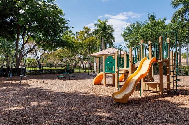 Building Photo - 280 Landings Blvd