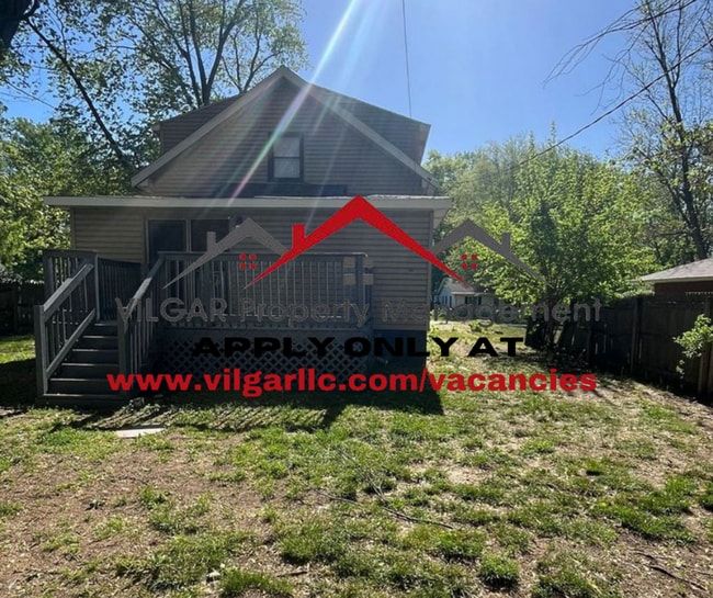 Building Photo - Step into this fully refreshed 5-bedroom, ...