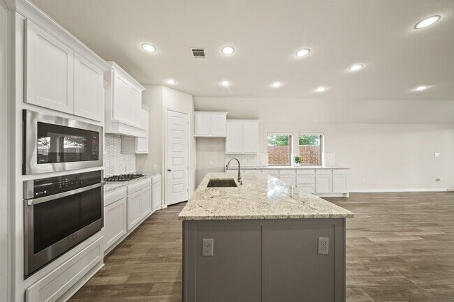 Building Photo - 1703 Rustling Creek Dr