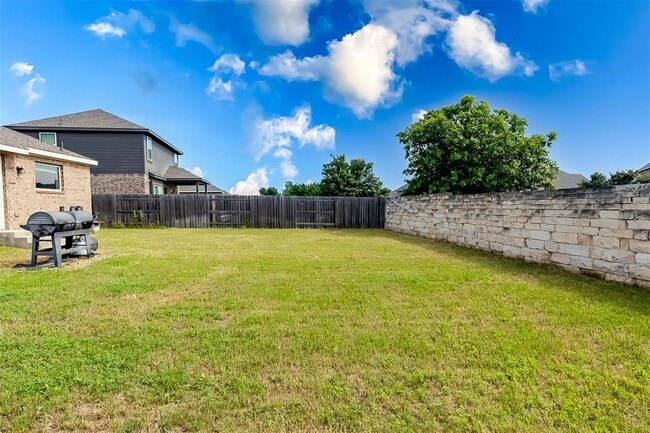 Building Photo - 1104 Terrace View Dr