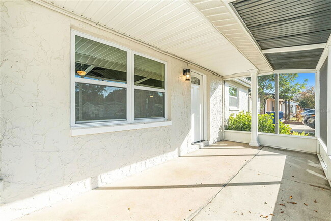 Building Photo - 7321 Parrot Dr