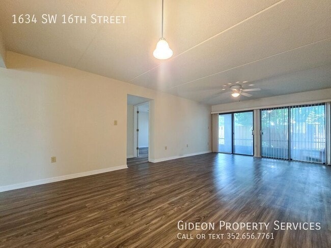 Building Photo - 1634 SW 16th St
