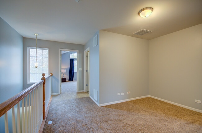 Building Photo - 3844 Munson St
