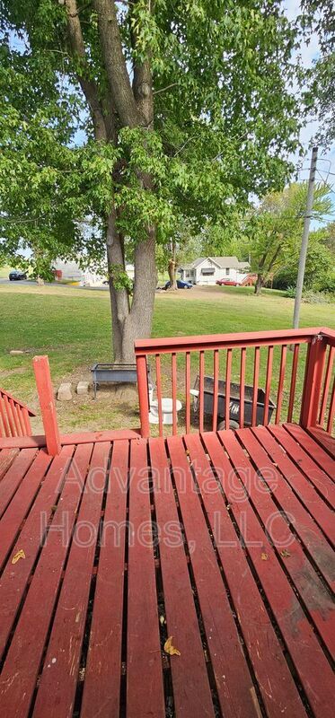 Building Photo - 1007 N Scott Ave