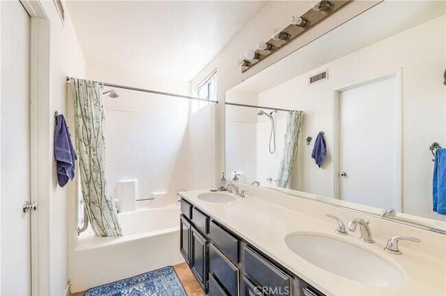 Building Photo - 40207 Mimulus Way
