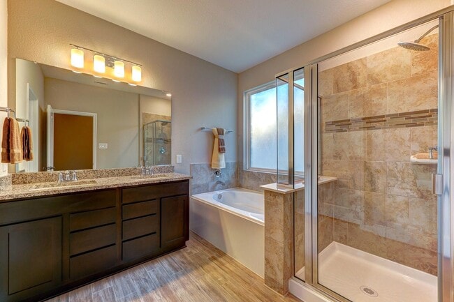 Building Photo - 22635 Strathmore Dr