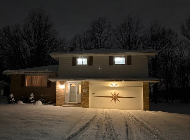 Building Photo - 6800 Glenallen Ave