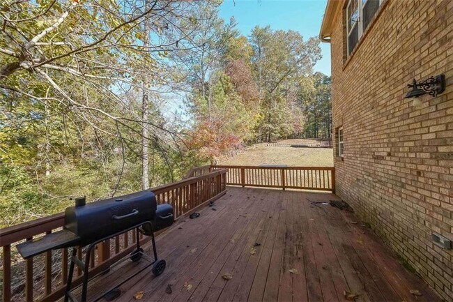 Building Photo - 1128 Southland Bluff